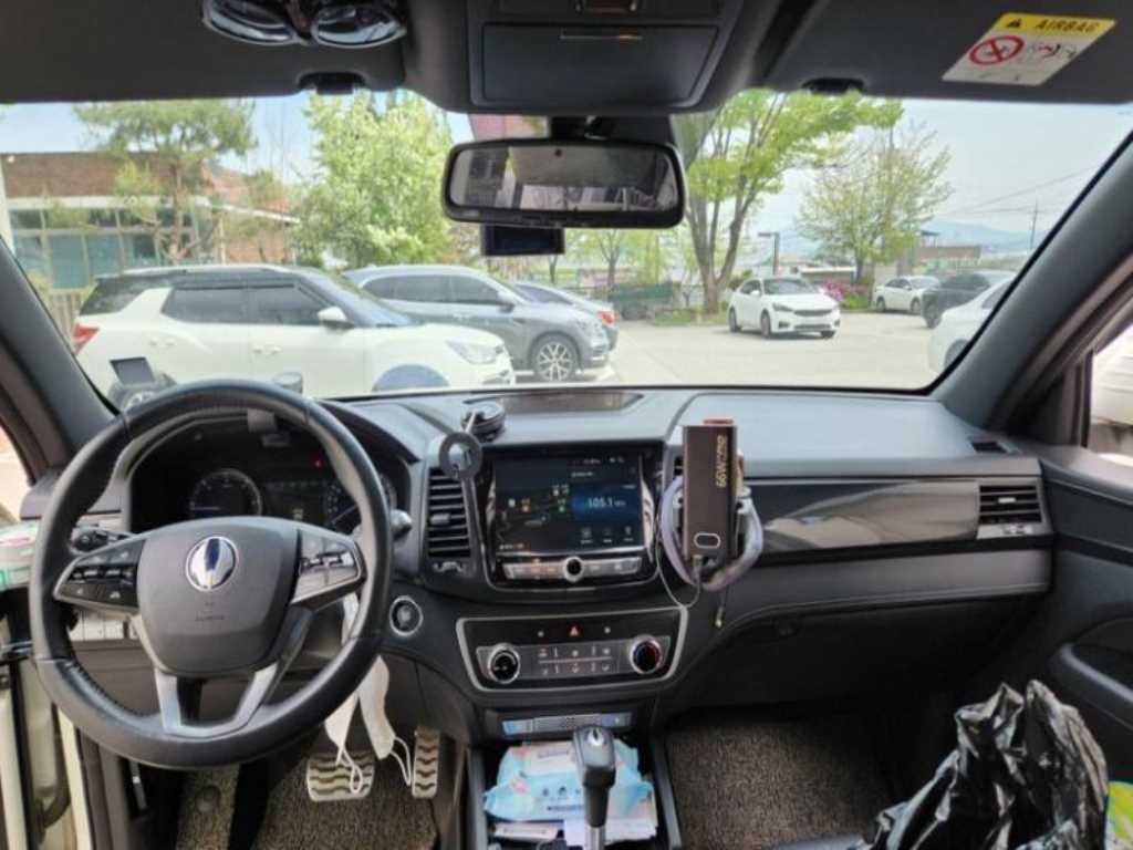 Ssangyong Rexton - Vista 11