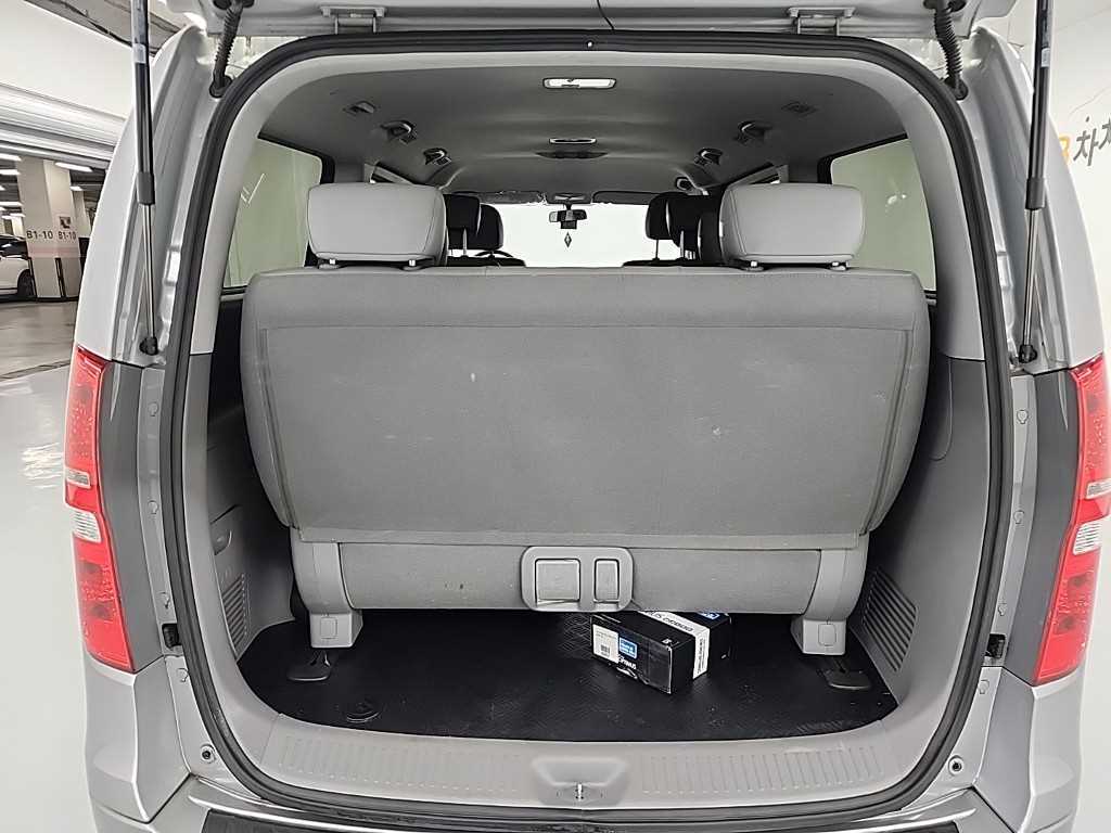 HYUNDAI Starex 2020 Plateado - Importación desde Corea - HF Imports Iquique - Foto 16