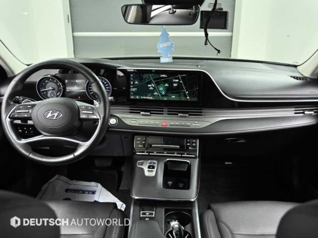 HYUNDAI Grandeur - Vista 7