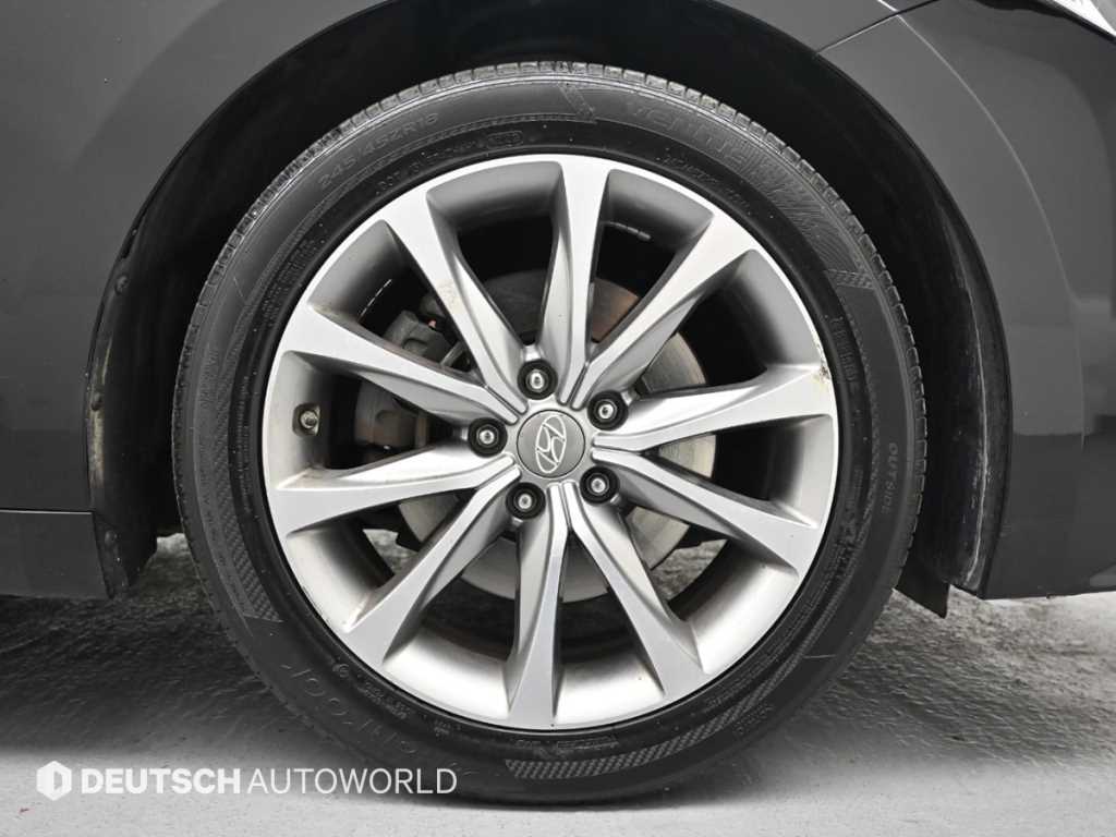 HYUNDAI Grandeur - Vista 6