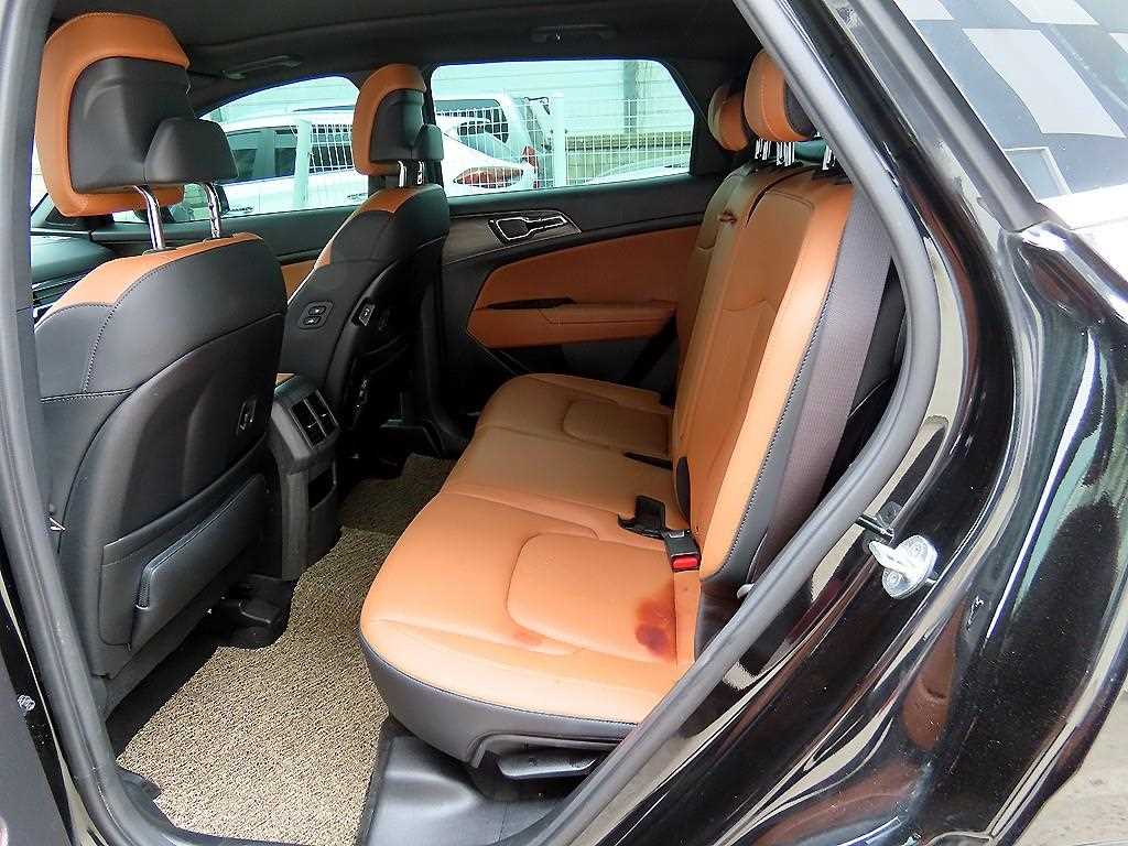 KIA Sportage - Vista 6