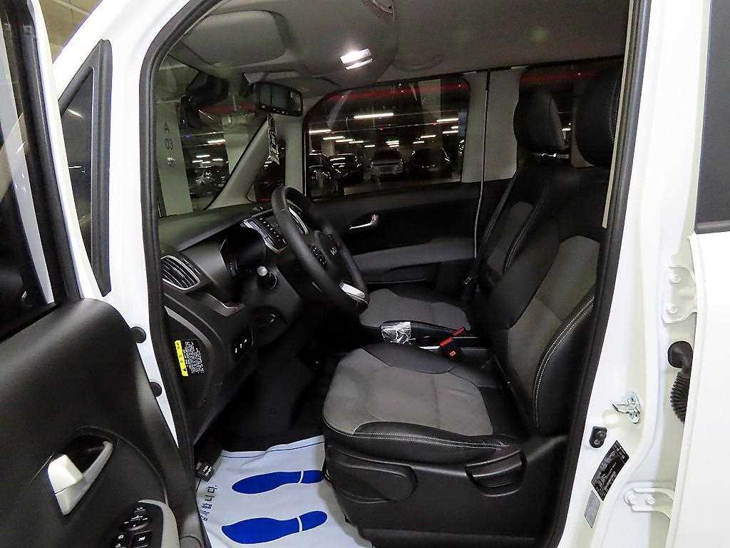 KIA Ray - Vista 6