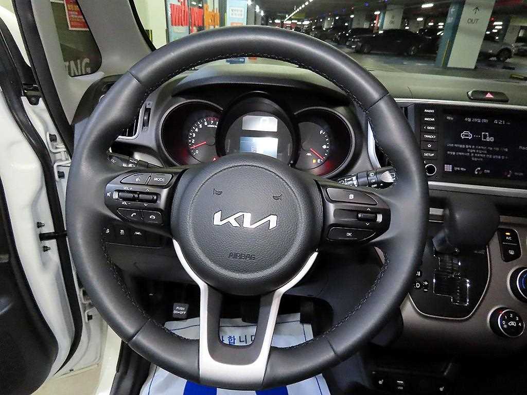 KIA Ray - Vista 8