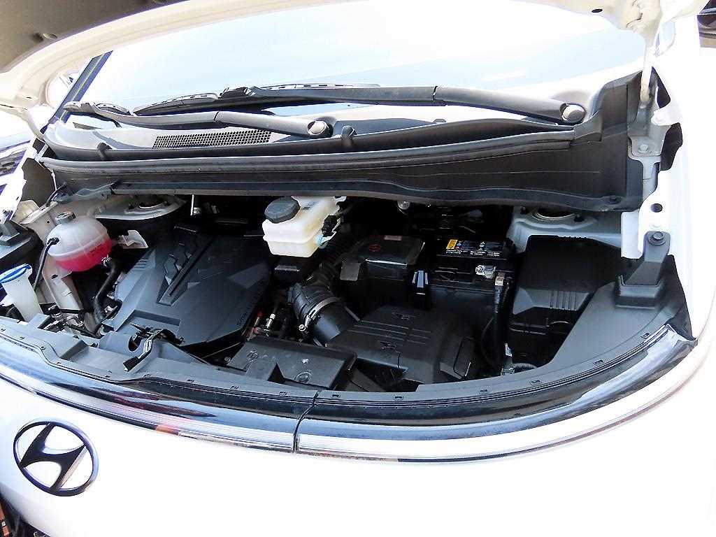 HYUNDAI Staria 2022 Blanco - Importación desde Corea - HF Imports Iquique - Foto 19