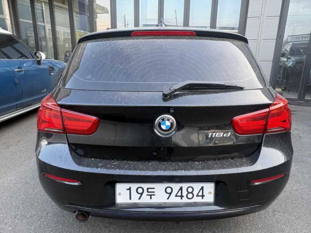 BMW 1 series - Vista 5