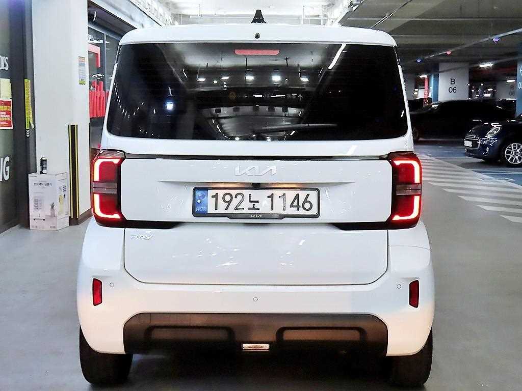 KIA Ray - Vista 5
