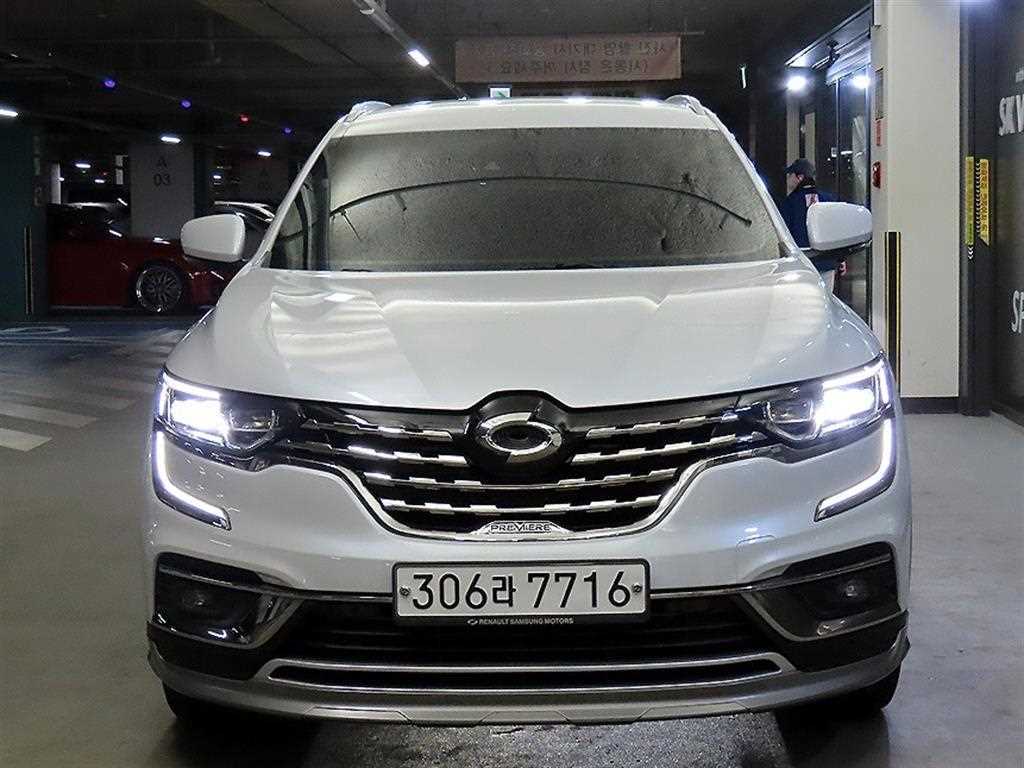 SAMSUNG QM6 - Vista 2