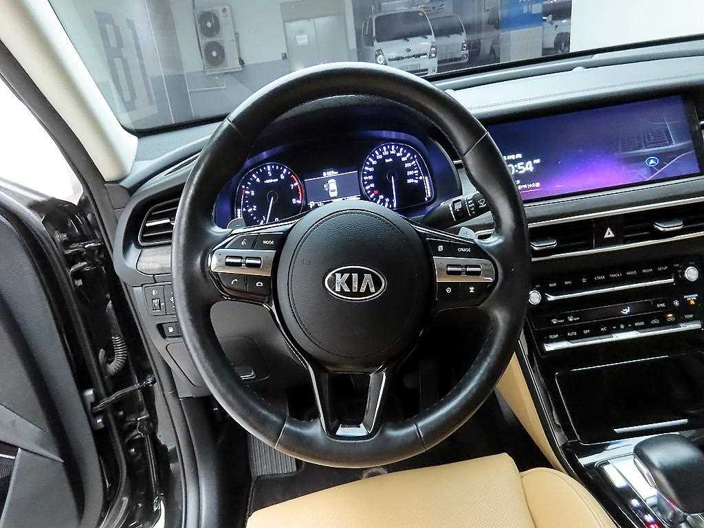 KIA K7 - Vista 7