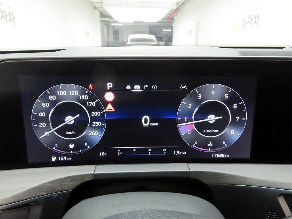 KIA K8 - Vista 5
