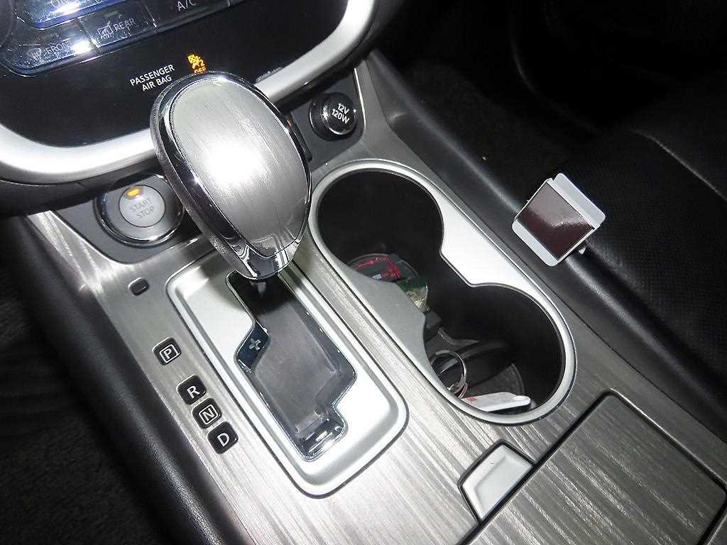 Nissan Murano - Vista 12