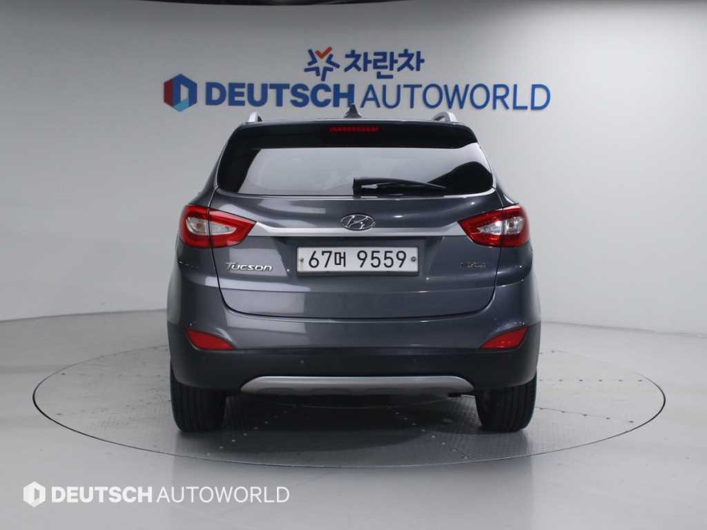 HYUNDAI Tucson - Vista 4