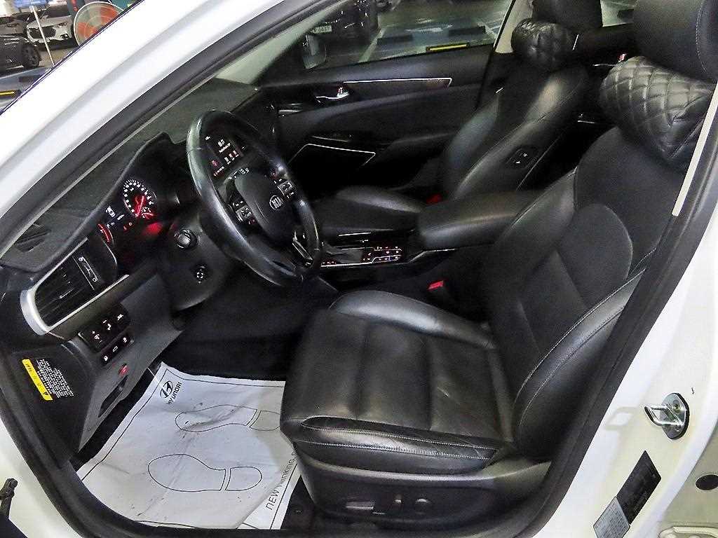 KIA K7 - Vista 6