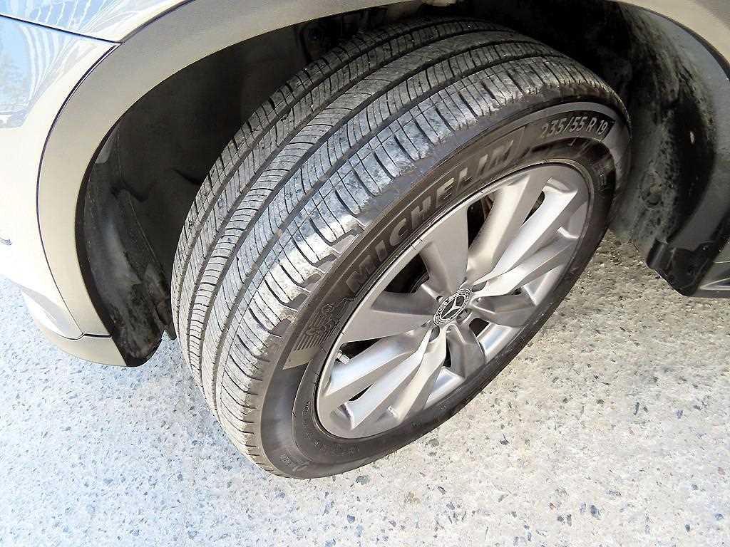 Mercedes Benz GLC Class 2019 Gris - Importación desde Corea - HF Imports Iquique - Foto 20