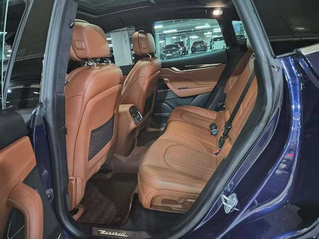 Maserati Levante - Vista 7