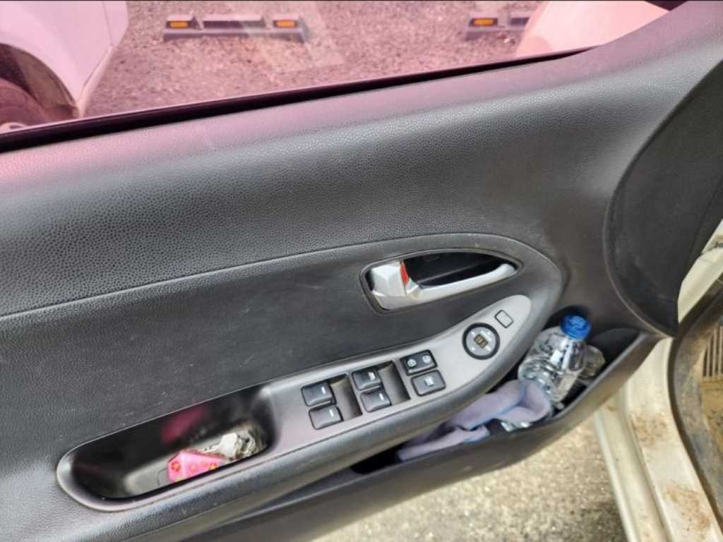 KIA Morning - Vista 11