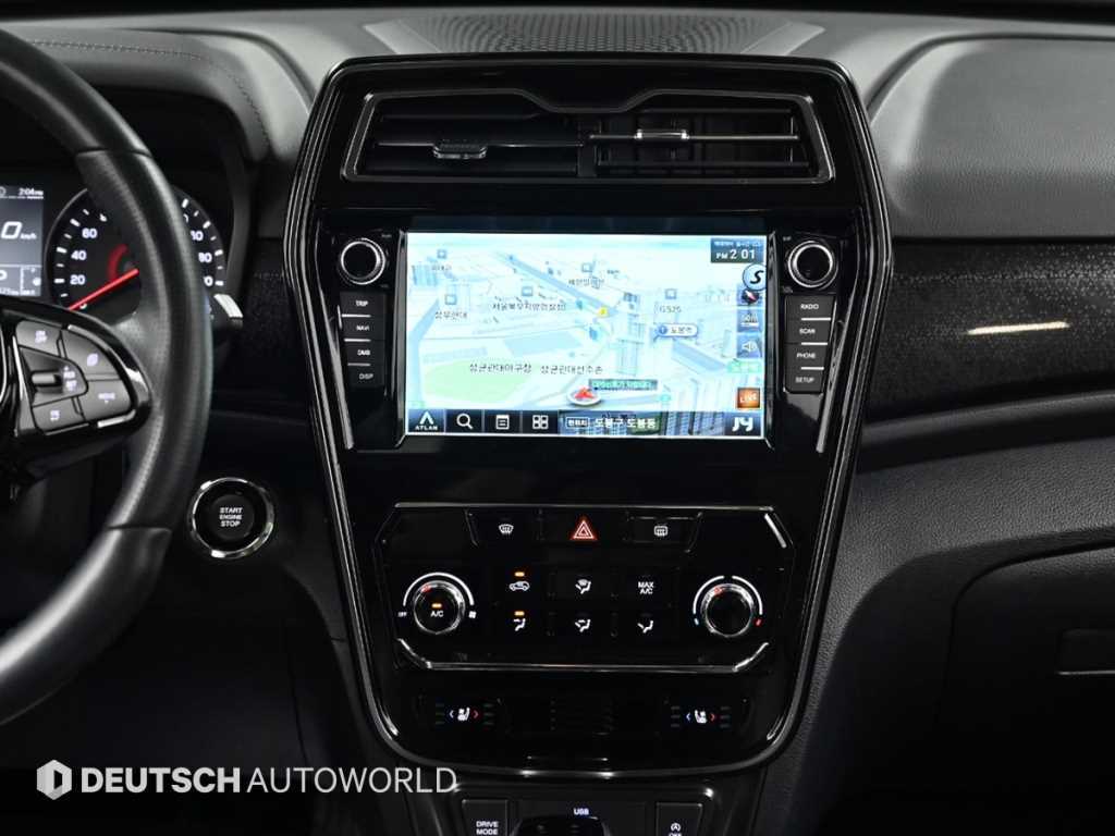 Ssangyong Tivoli 2020 Blanco - Importación desde Corea - HF Imports Iquique - Foto 14