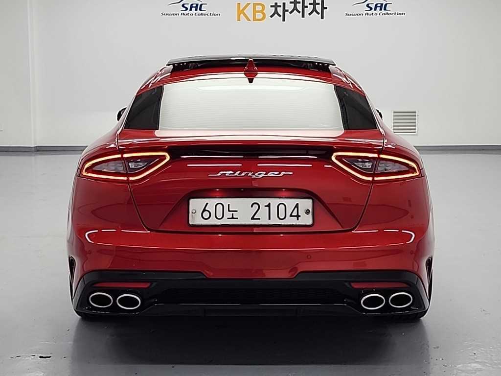 KIA Stinger - Vista 3