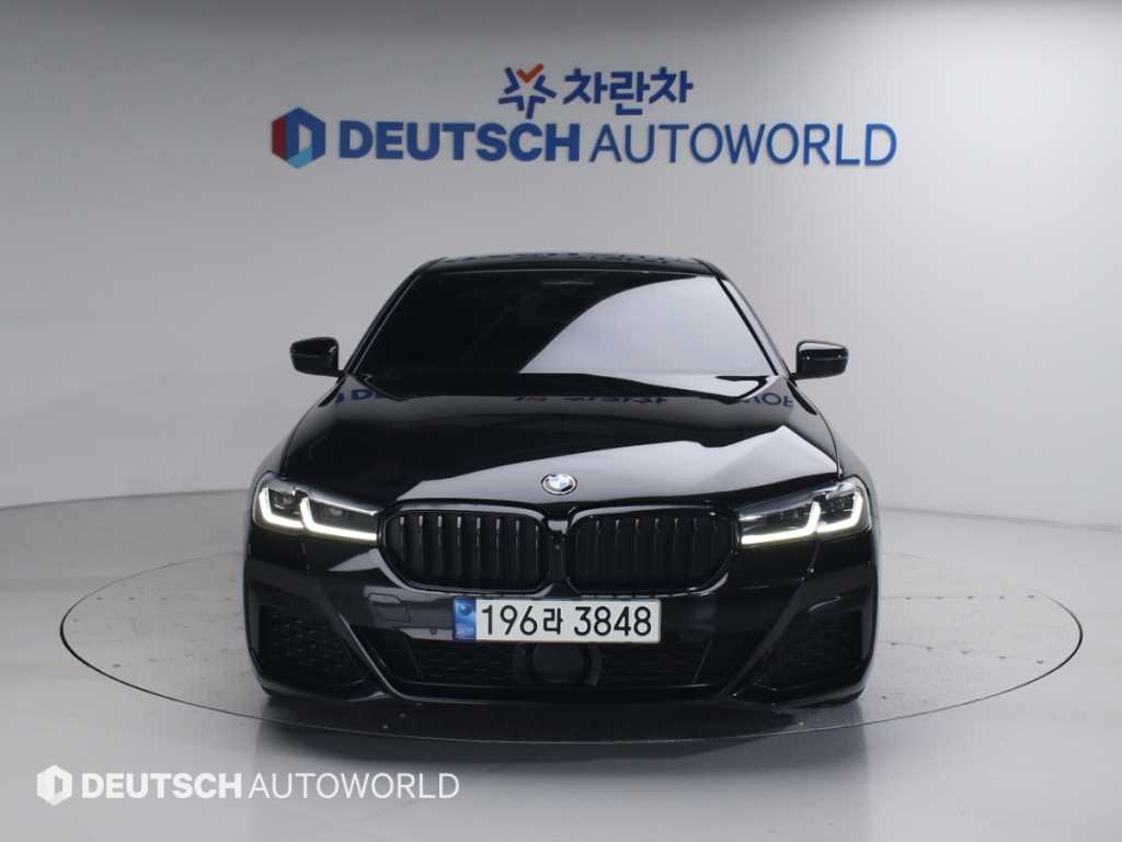 BMW 5 Series - Vista 3