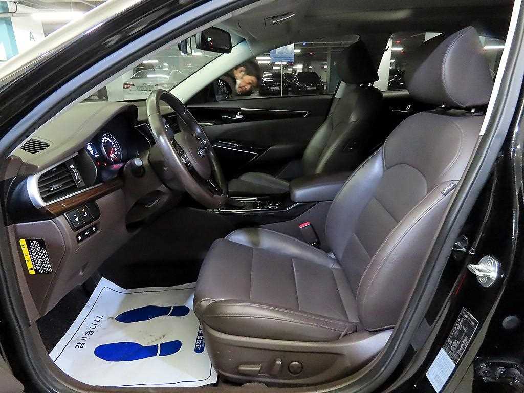 KIA K7 - Vista 6