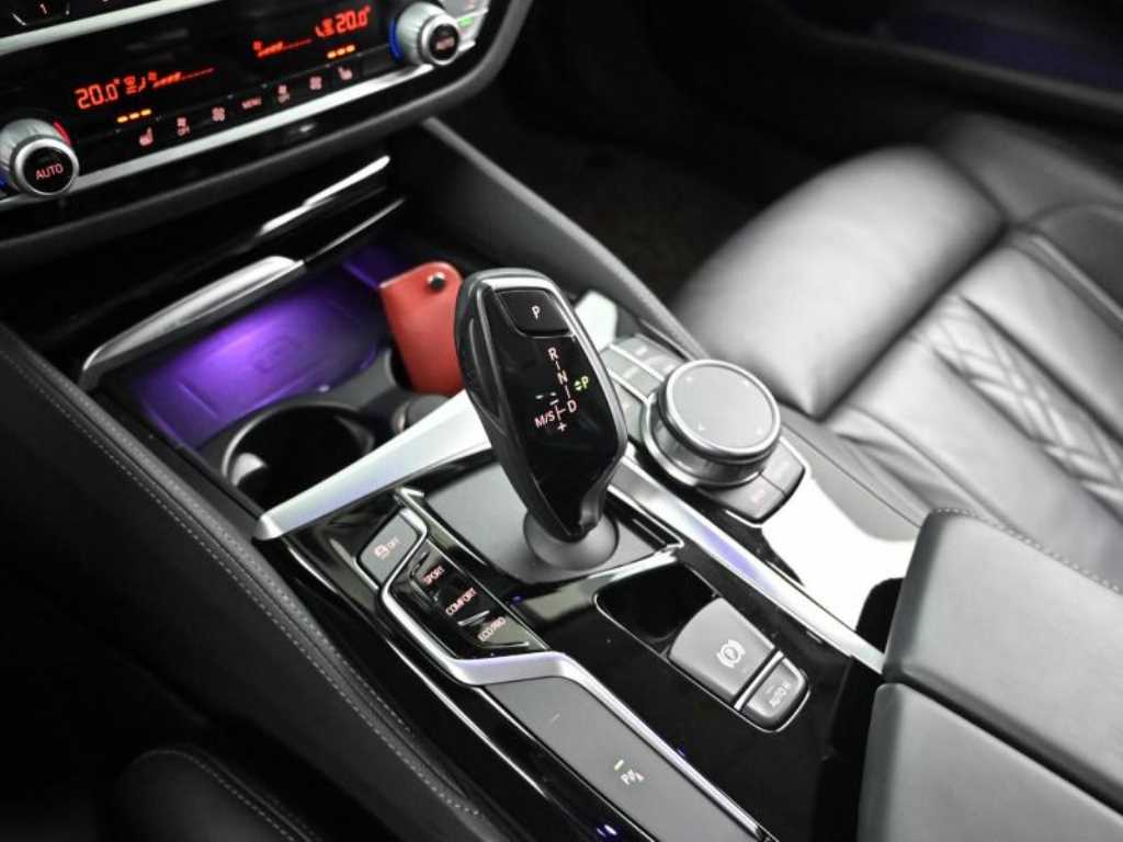 BMW 5 Series - Vista 9