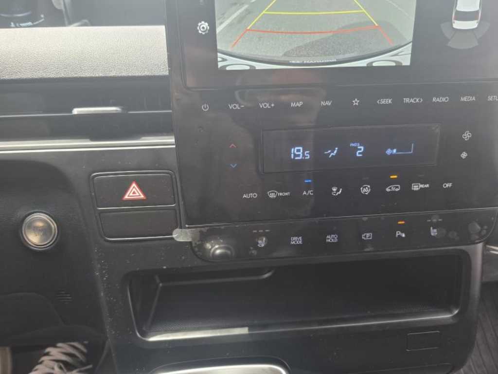 HYUNDAI Staria 2025 Plateado - Importación desde Corea - HF Imports Iquique - Foto 16