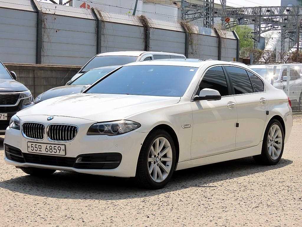 BMW 5 Series - Vista 2