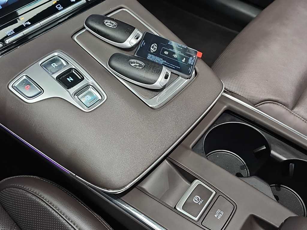 HYUNDAI Grandeur - Vista 8