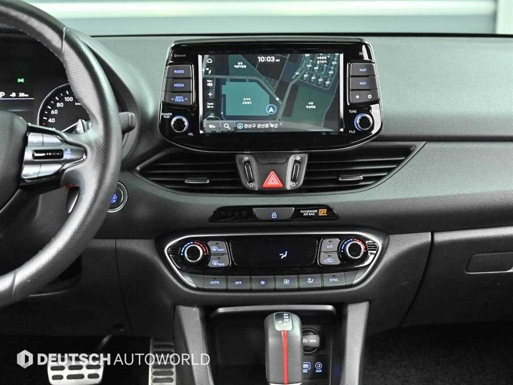 HYUNDAI i30 - Vista 9