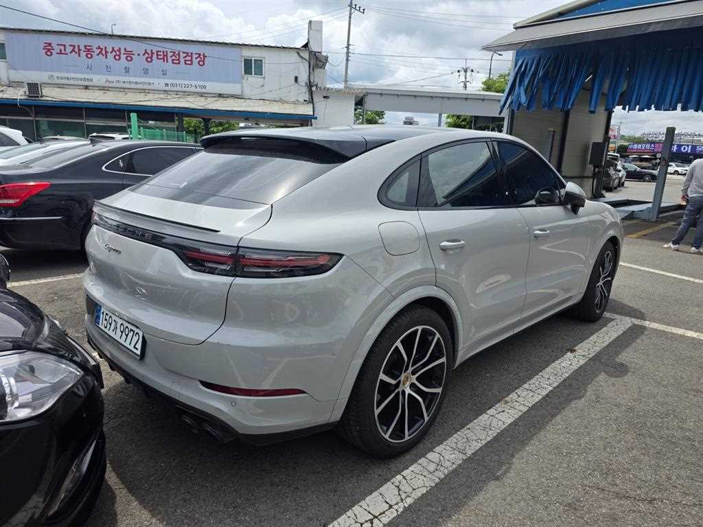 Porsche Cayenne - Vista 3