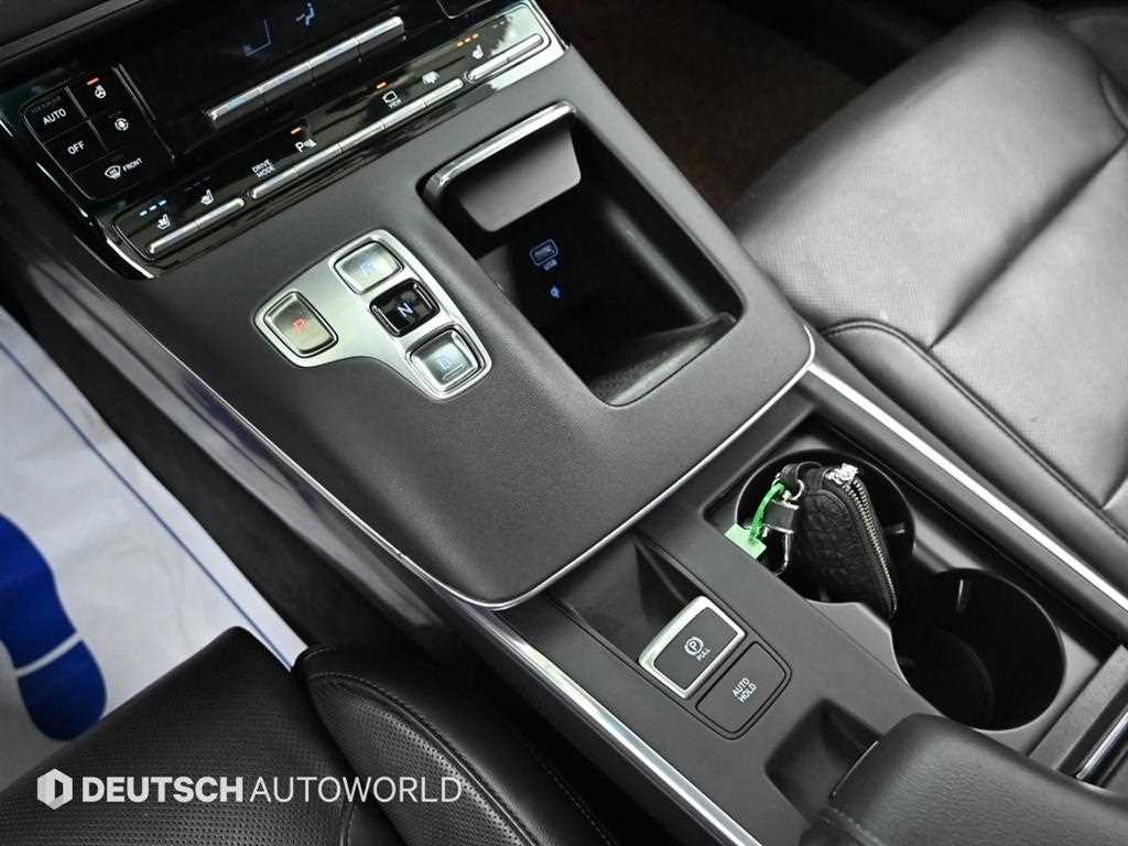 HYUNDAI Grandeur - Vista 9
