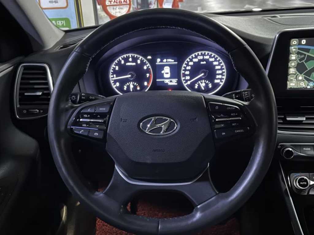 HYUNDAI Grandeur - Vista 10