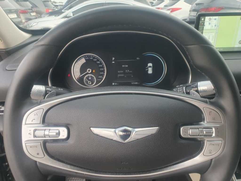 Genesis GV80 - Vista 8