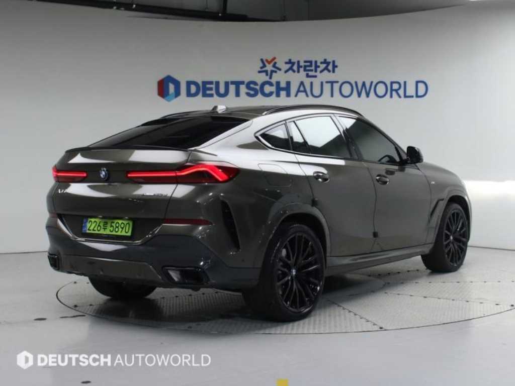 BMW X6 - Vista 4
