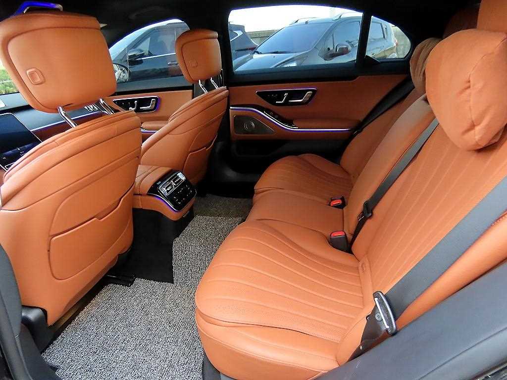 Mercedes Benz S Class - Vista 6