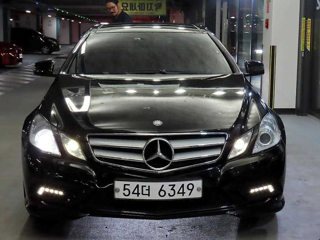 Mercedes Benz E class - Vista 2