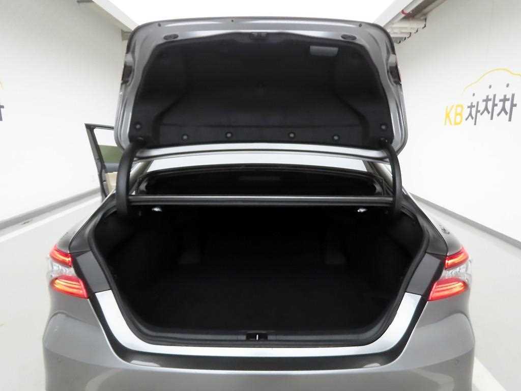 Toyota Camry 2024 Gris - Importación desde Corea - HF Imports Iquique - Foto 16