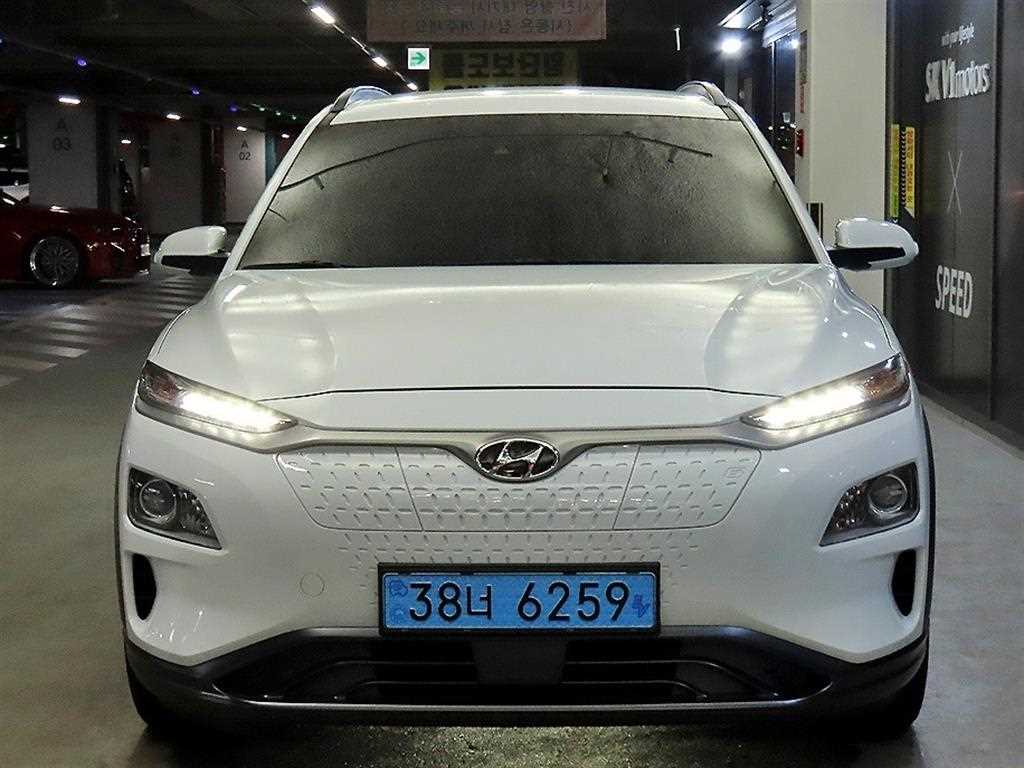 HYUNDAI Kona - Vista 3