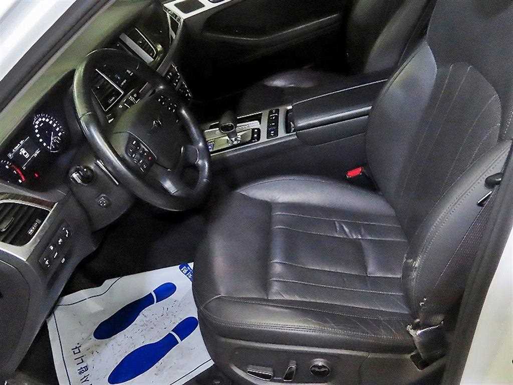 Genesis G80 - Vista 6
