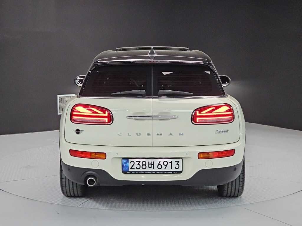 Mini Clubman - Vista 3
