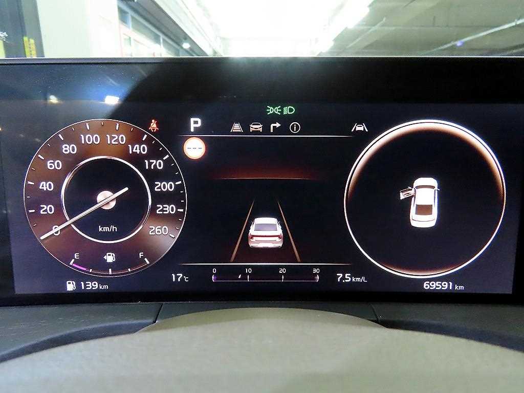 KIA K8 - Vista 9