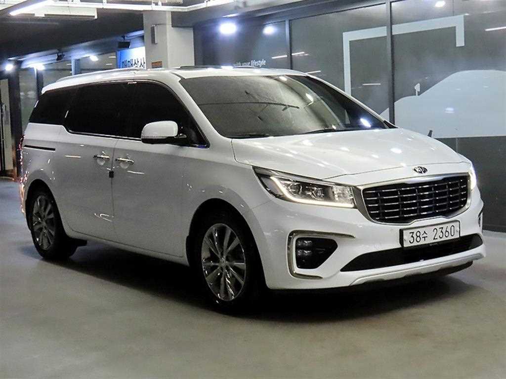 KIA Carnival 2019 Blanco - Importación desde Corea - HF Imports Iquique - Foto 1