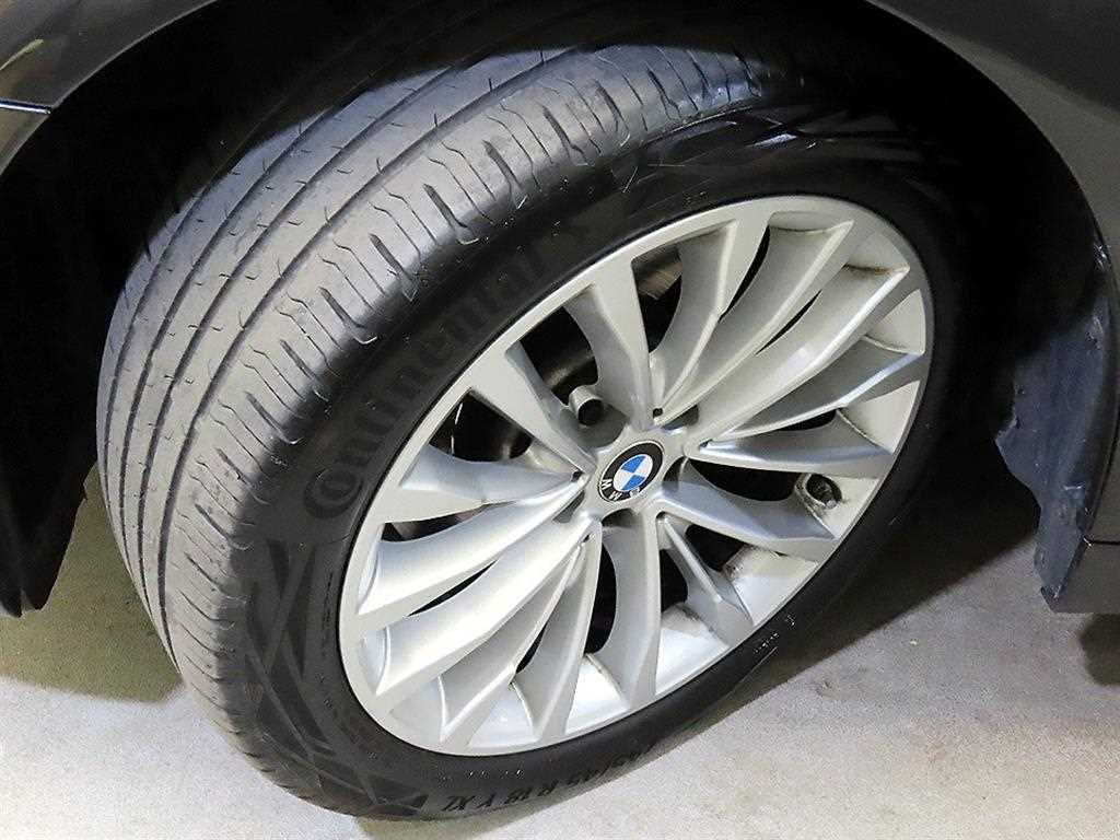 BMW 5 Series 2022 Negro - Importación desde Corea - HF Imports Iquique - Foto 20