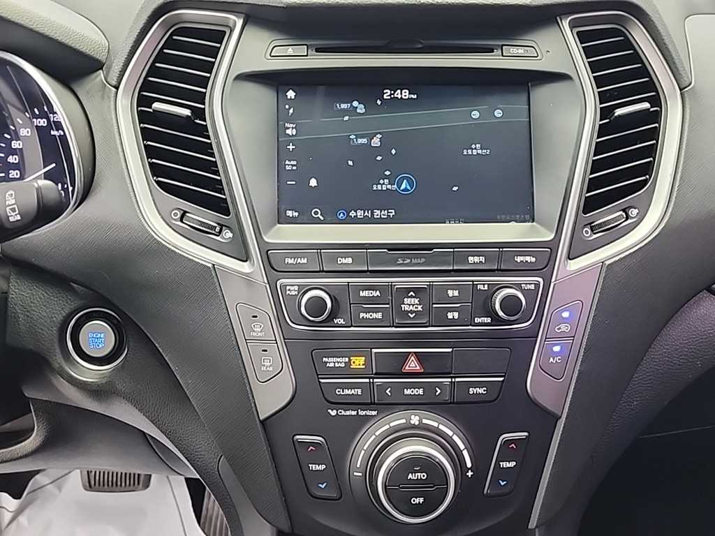 HYUNDAI Santa Fe - Vista 10