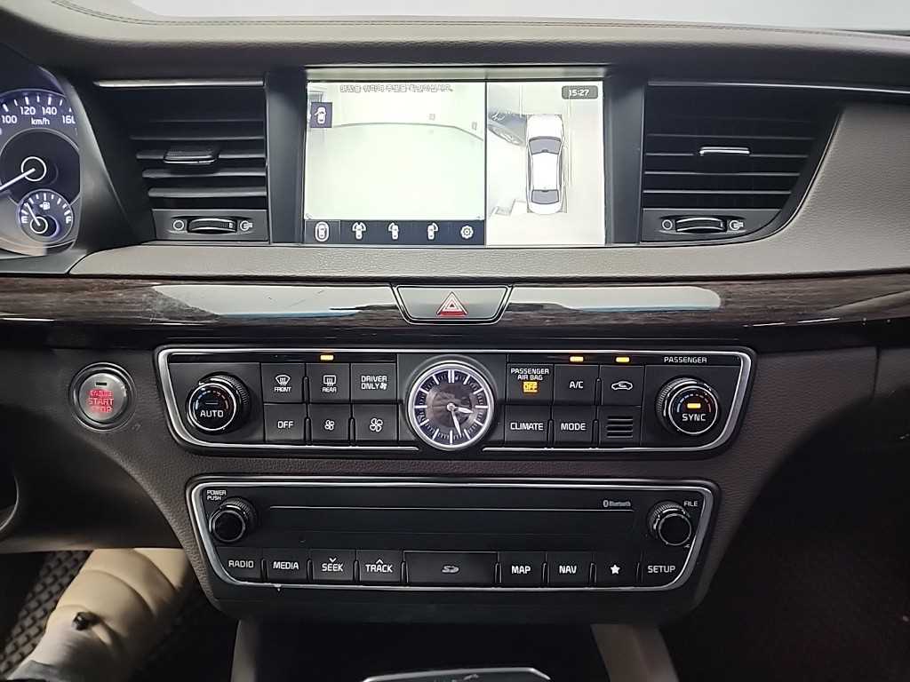 KIA K7 - Vista 10