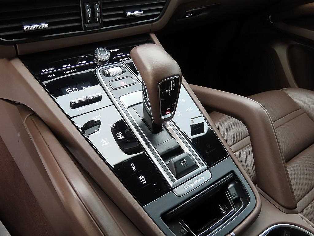 Porsche Cayenne - Vista 11