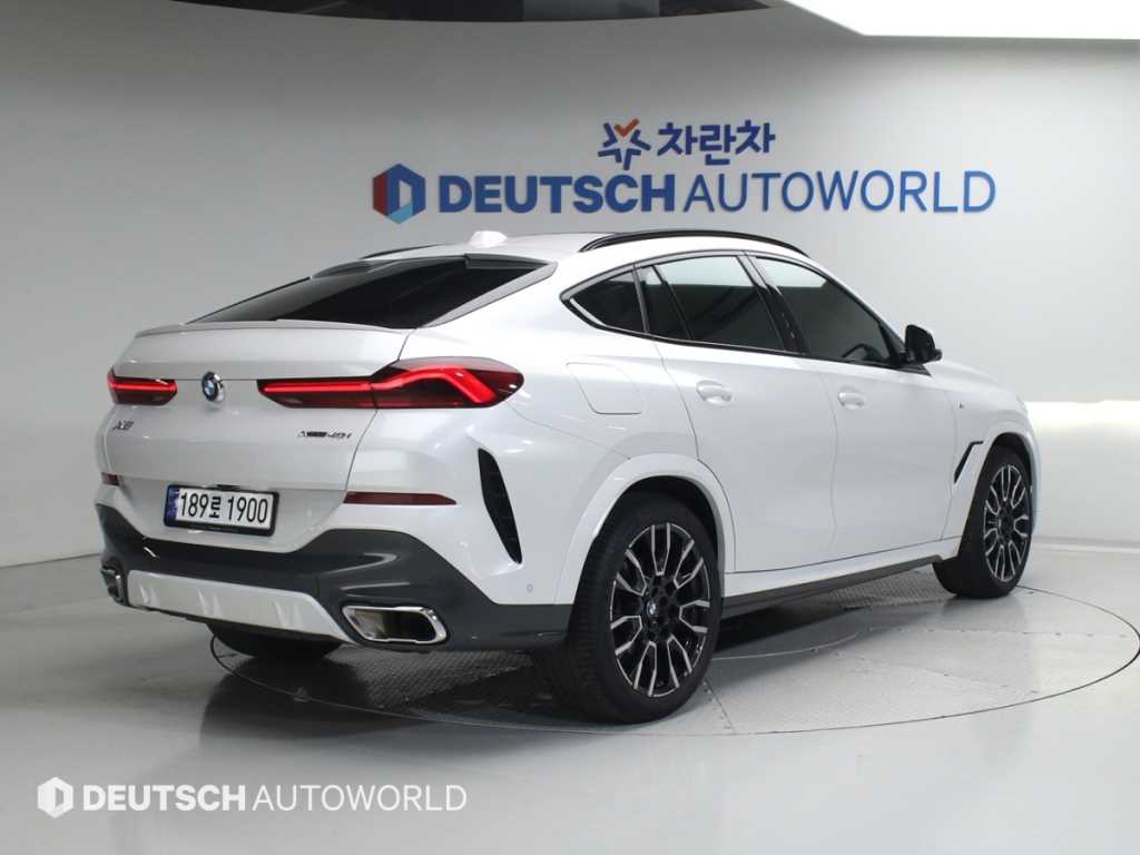 BMW X6 - Vista 4