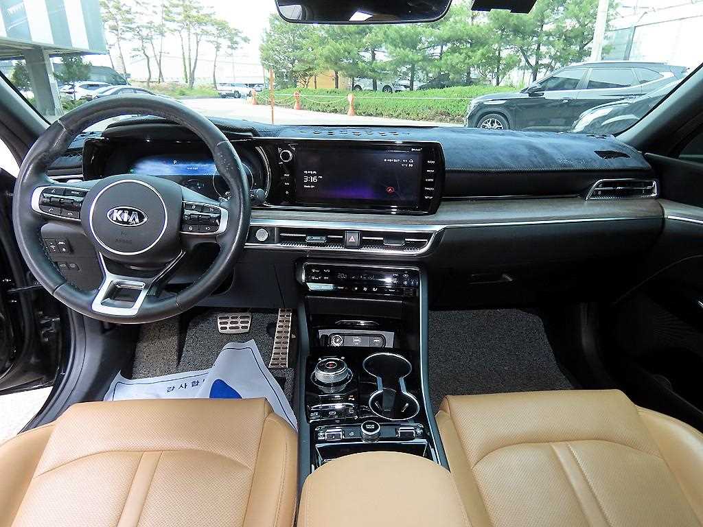 KIA K5 - Vista 7