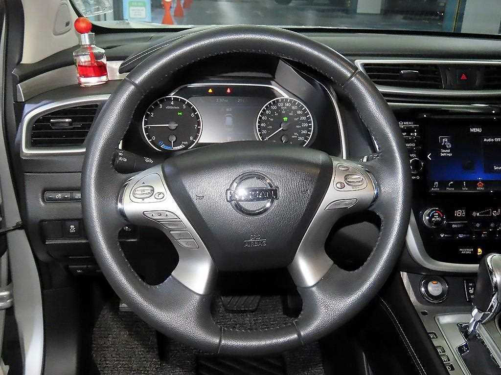 Nissan Murano - Vista 8