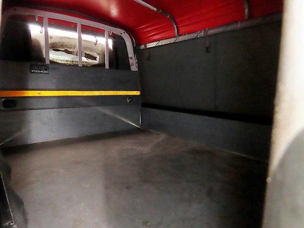 Small Truck Cargo (small) - Vista 5