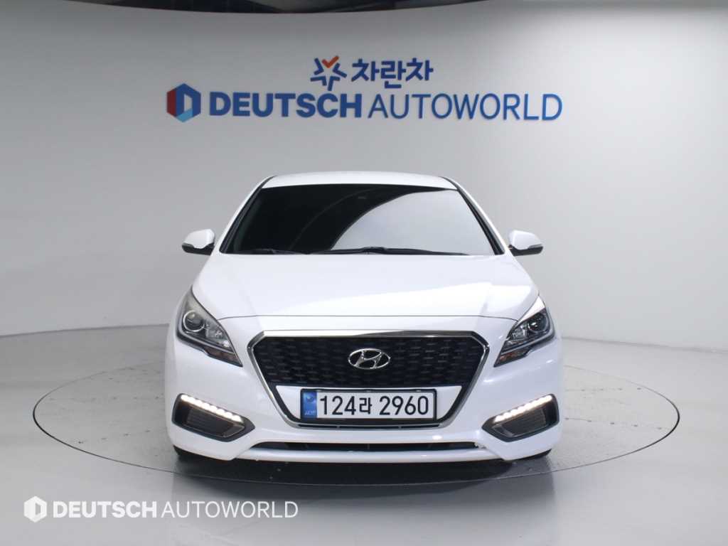 HYUNDAI Sonata 2015 Blanco - Importación desde Corea - HF Imports Iquique - Foto 1